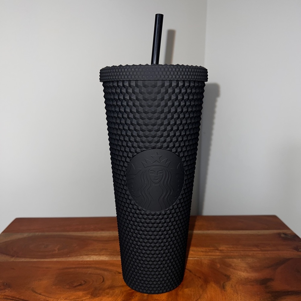 Starbucks Studded Black Matte Tumbler 2021 from Mexico